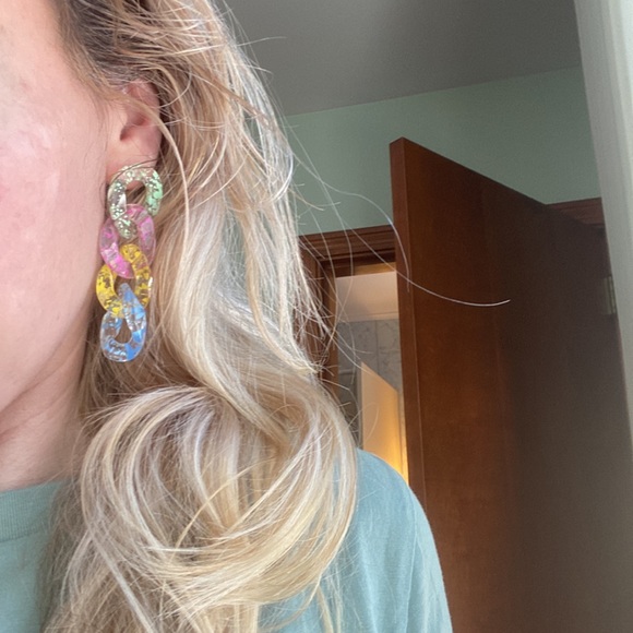 SALE! ⭐️ 2 for $20 Large acrylic graffiti dangle earrings! Chunky drop earrings! - Picture 5 of 6